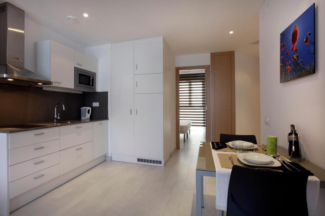 Fisa Rentals Les Corts Apartments Barcelona Exteriör bild