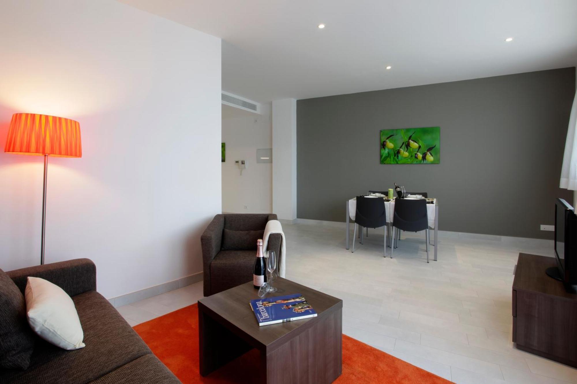Fisa Rentals Les Corts Apartments Barcelona Exteriör bild