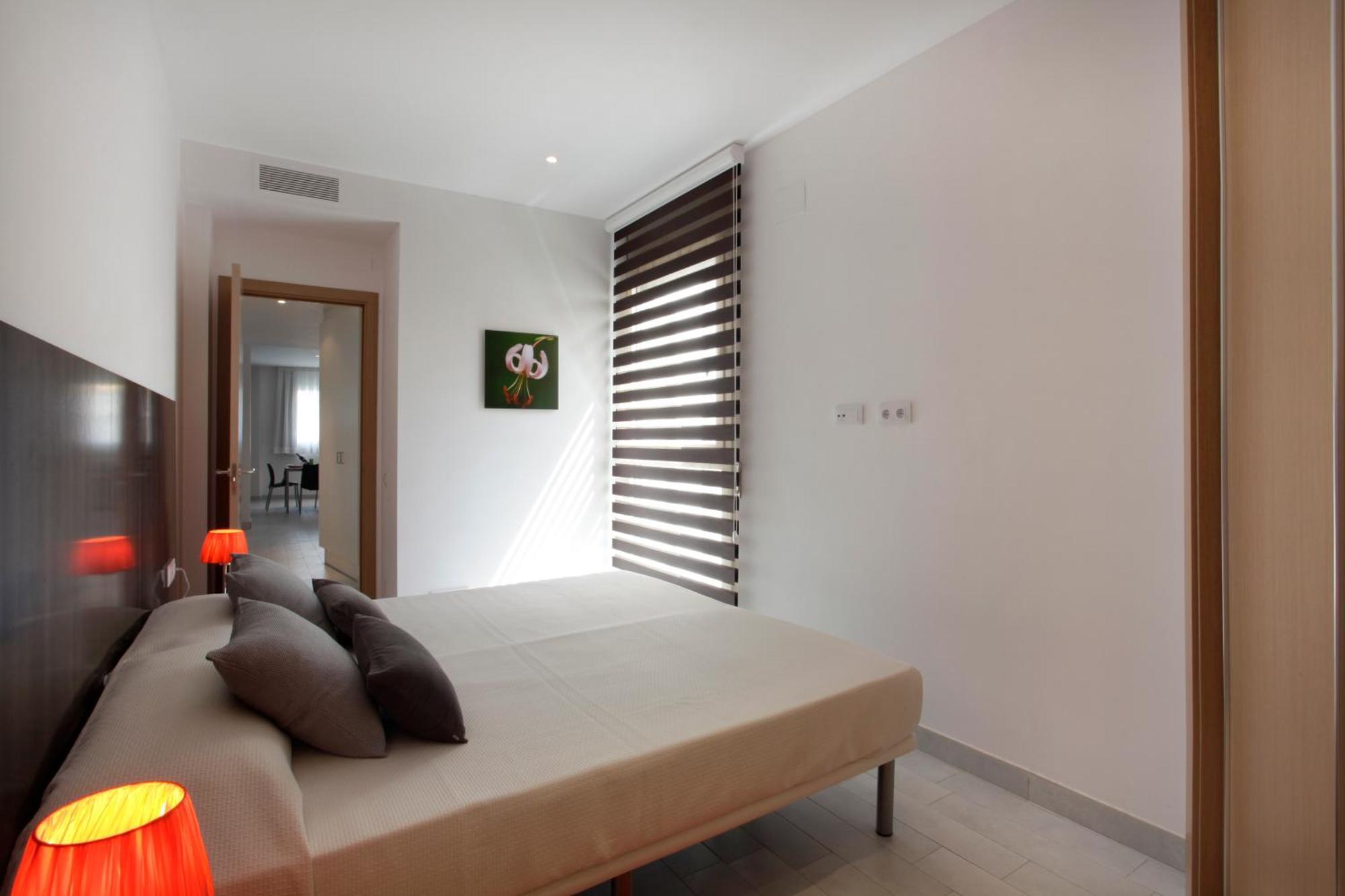 Fisa Rentals Les Corts Apartments Barcelona Exteriör bild